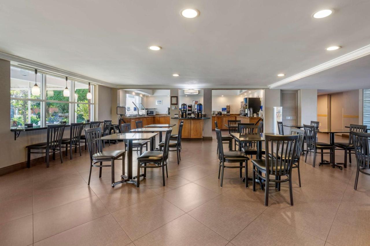 Best Western Palm Beach Lakes West Palm Beach Extérieur photo