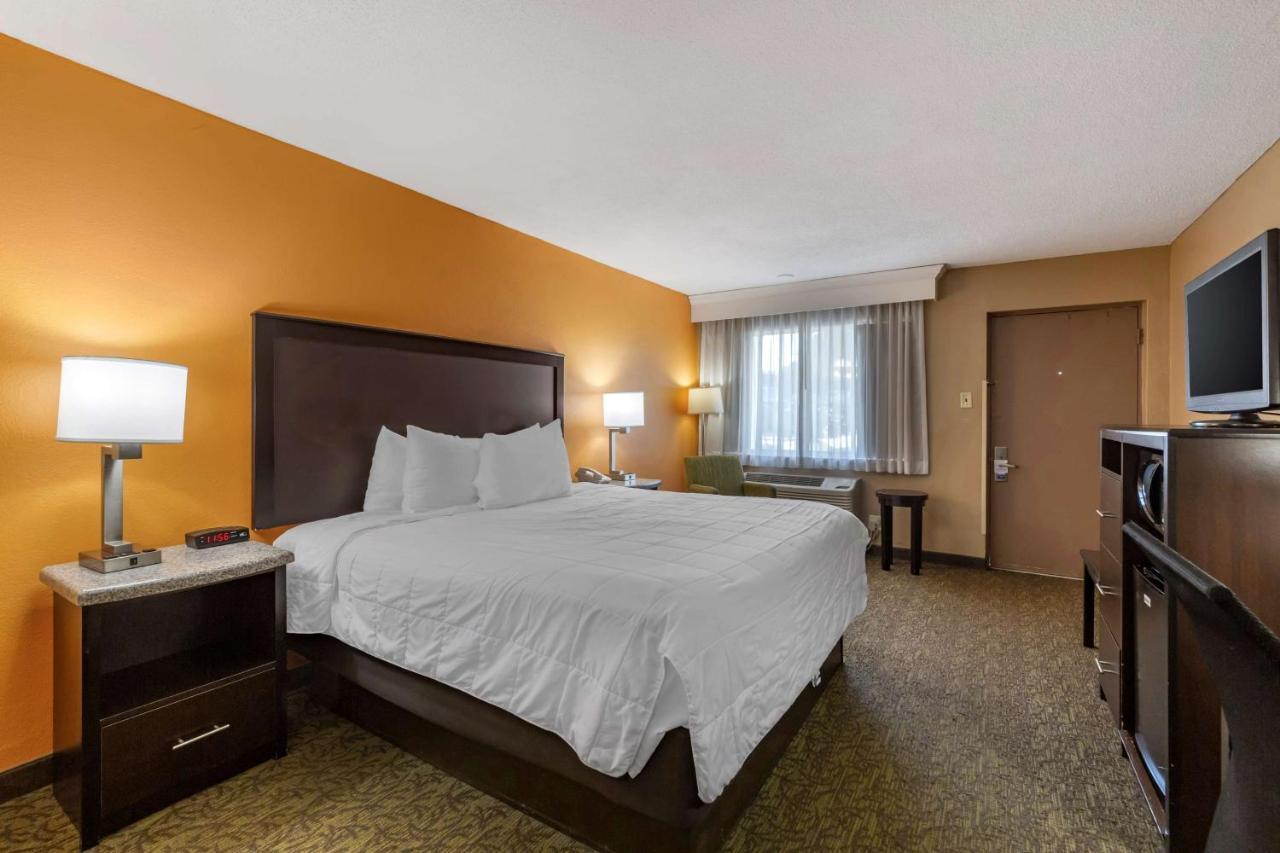 Best Western Palm Beach Lakes West Palm Beach Extérieur photo