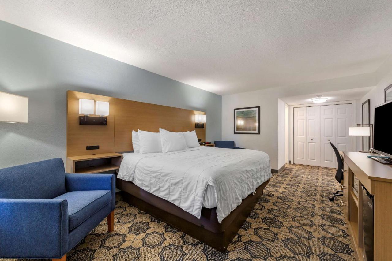 Best Western Palm Beach Lakes West Palm Beach Extérieur photo
